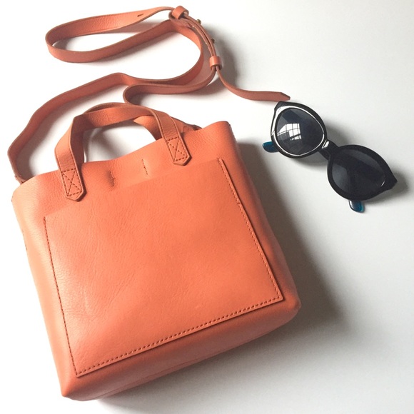 Madewell Mini Pocket Transport Tote in Spiced Rose - Picture 5 of 8